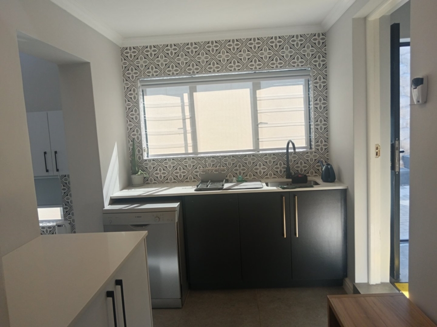 3 Bedroom Property for Sale in Island View Western Cape